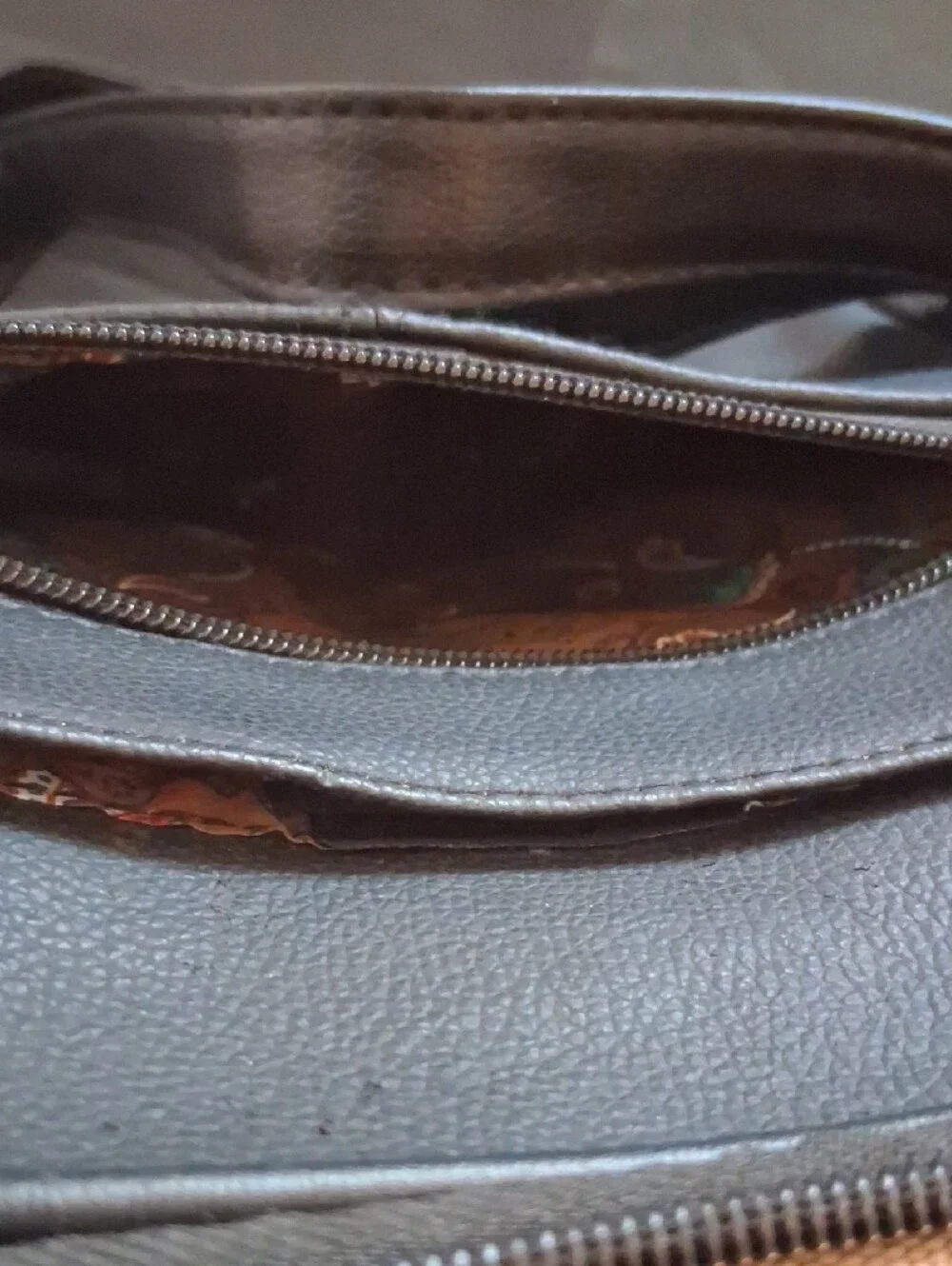 Black Genuine Leather Crossbody Messenger Shoulder Bag Everyday Carry